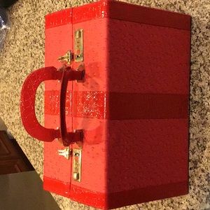 makeup/jewelry organizer